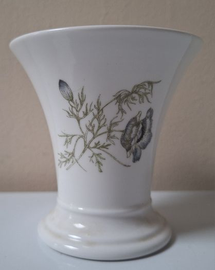 SALE!  Small WEDGWOOD Bone China Vase Glen Mist by Susie Cooper Design