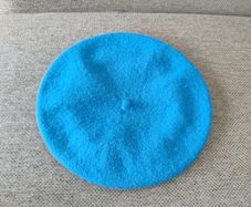 100% wool beret blue adult one size fits all see last photo for exact measurements FREE STANDARD POSTAGE INCLUDED