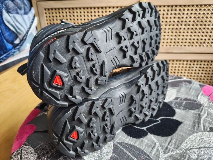 Salomon ladies hiking boots