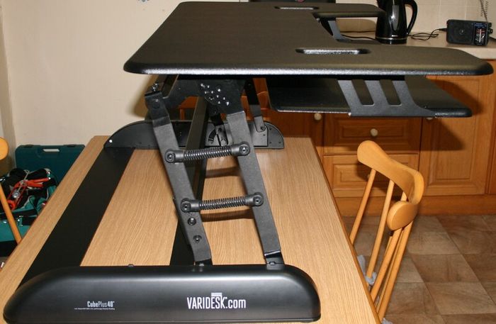 Varidesk Cube Plus 40 Adjustable Height Desk
