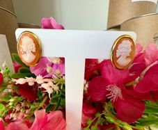 Vintage 9ct Gold Cameo Earrings
