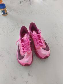 Nike Zoomfly 6 Size 6.5 EU 40.5