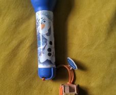 Disney FROZEN OLAF torch with sleigh keychain