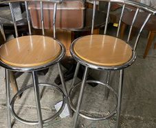 Free stools & chairs