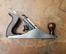Record 04 plane, rosewood
