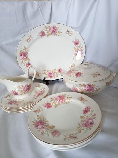 Vintage Arklow Pottery Dinner Set