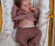 Reborn Baby Girl Doll 48 cm Realistic Silicone Vinyl Blend Newborn