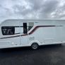 2016 Swift Conqueror 580 Fixed Island bed Image 9