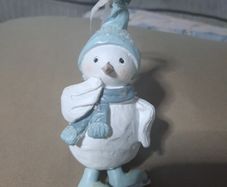 Christmas Robin on ice skates