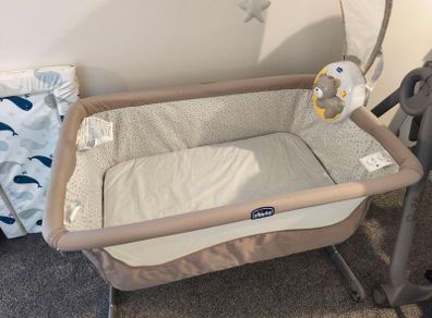 Next to me & travel cot