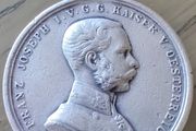 Austro-Hungarian Silver Medal for Bravery (Der Tapferkeit) 1st Class Franz Joseph I