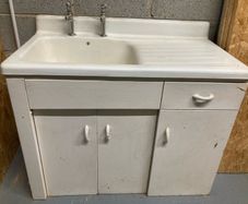 cast iron sink