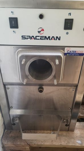 Ice cream machine