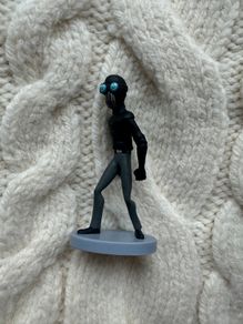 Disney Pixar The Incredibles 2 Villain SCREENSLAVER PVC Figure Cake Topper Used Please look at the pictures