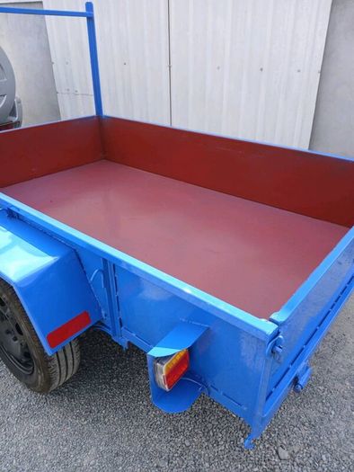 Trailer