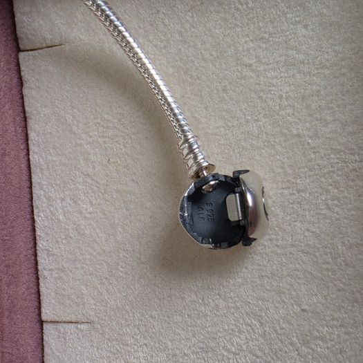 Pandora bracelet heart clasp size 20cm perfect condition