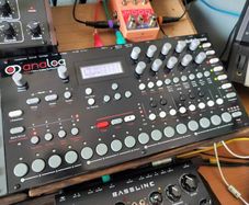 Elektron Analog Four mki 1