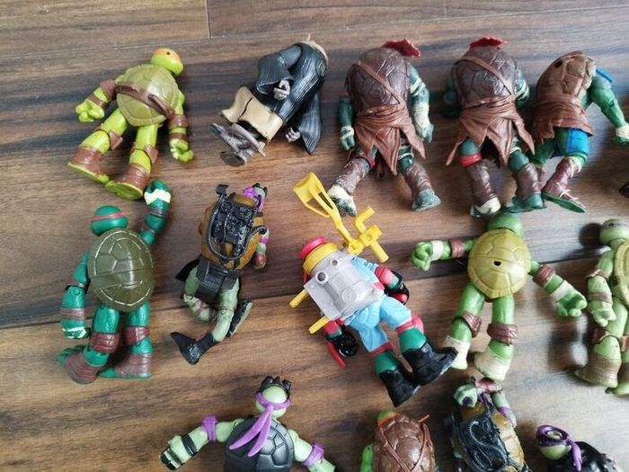 toys,