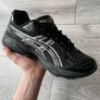 Asics kayano 14  UK-9 , Black and silver Image 2