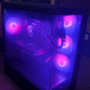 Msi PC Gaming/Streaming with monitor, keyboard, mouse, headset, speakers, mic