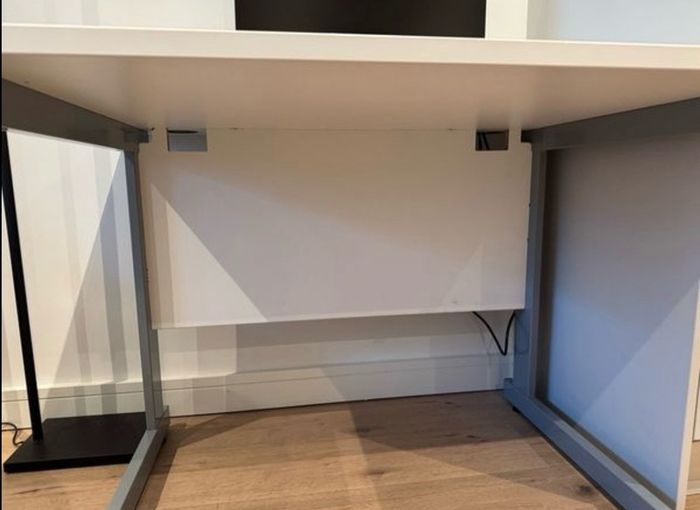 Alpha desk (With a dent on a corner, see photos)