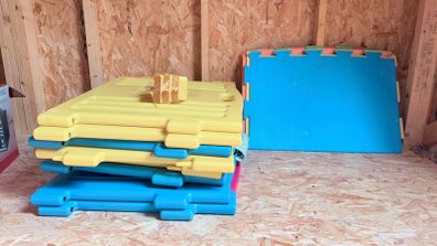 baby playpen with mat