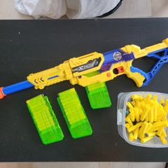 Nerf Max Attack gun with clips x3