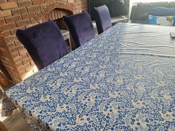 Dining table - 6 chairs optional