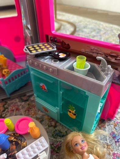 Barbie Campervan/Slide/Pool/Dolls/Accessories