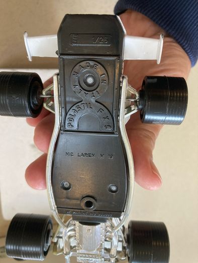 Yardley McLaren M19 Formula One Scale 1/25