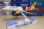 DutchBird 1:200 scale model airplane, Airbus A320 aircraft, NEW
