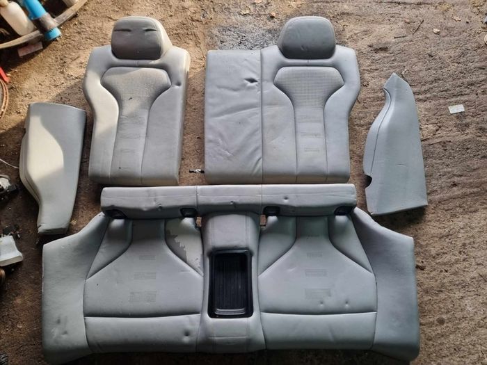 f82 m4 rear seats