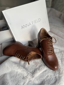 Women's Oxford Heels - unused