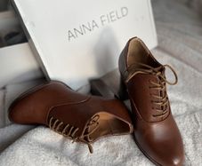Women's Oxford Heels - unused