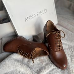 Women's Oxford Heels - unused