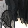 Hebbeding shawl and blouse Image 2