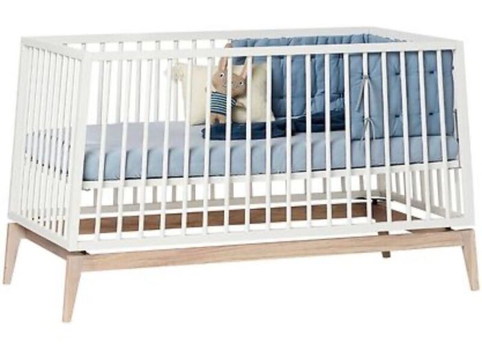 Leander crib