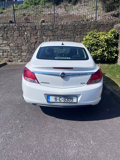Opel Insignia 2011