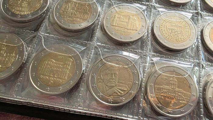 2 euro coin