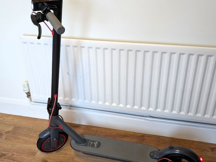 AovoPro ES80 Electric Scooter 350W