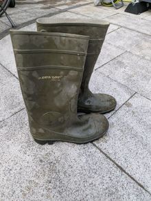steel toe wellies