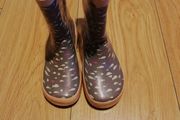 Girls wellies