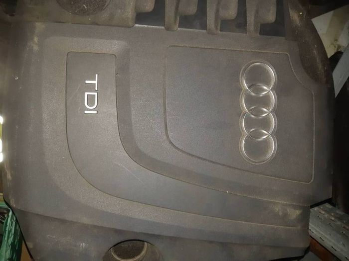 Audi A6 4f 2.0 Tdi Engine Cover 03l 103 925 G/03l103925g