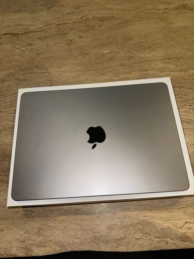 Macbook