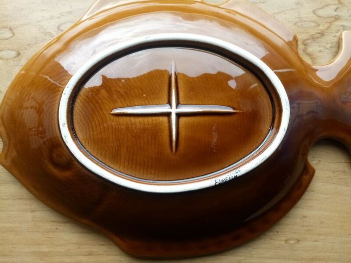 Fish Serving Plate