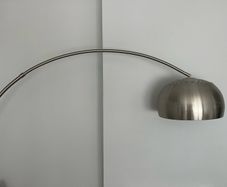 Arc floor lamp