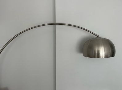 Arc floor lamp