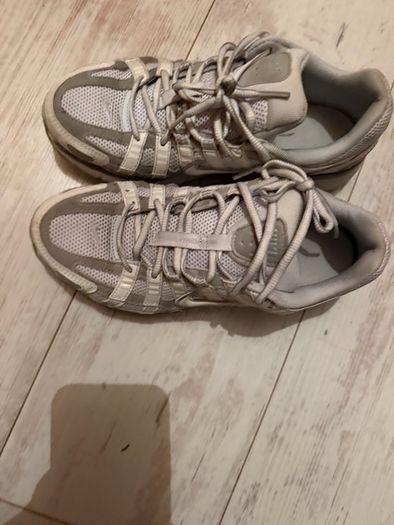 assorted runners