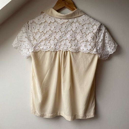 Weekend Max Mara Silk Cream Blouse with Floral Lace Trim Size S