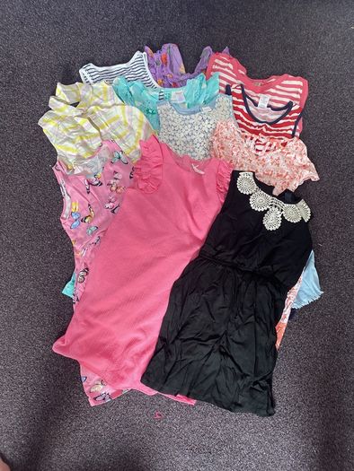 girls summer bundle 28 items (age 8-9)